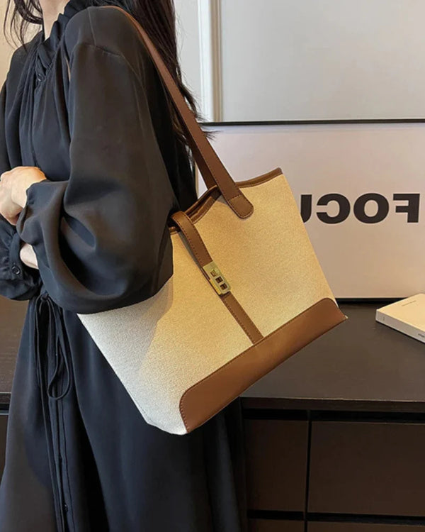 St Tropez Shoulderbag hover image